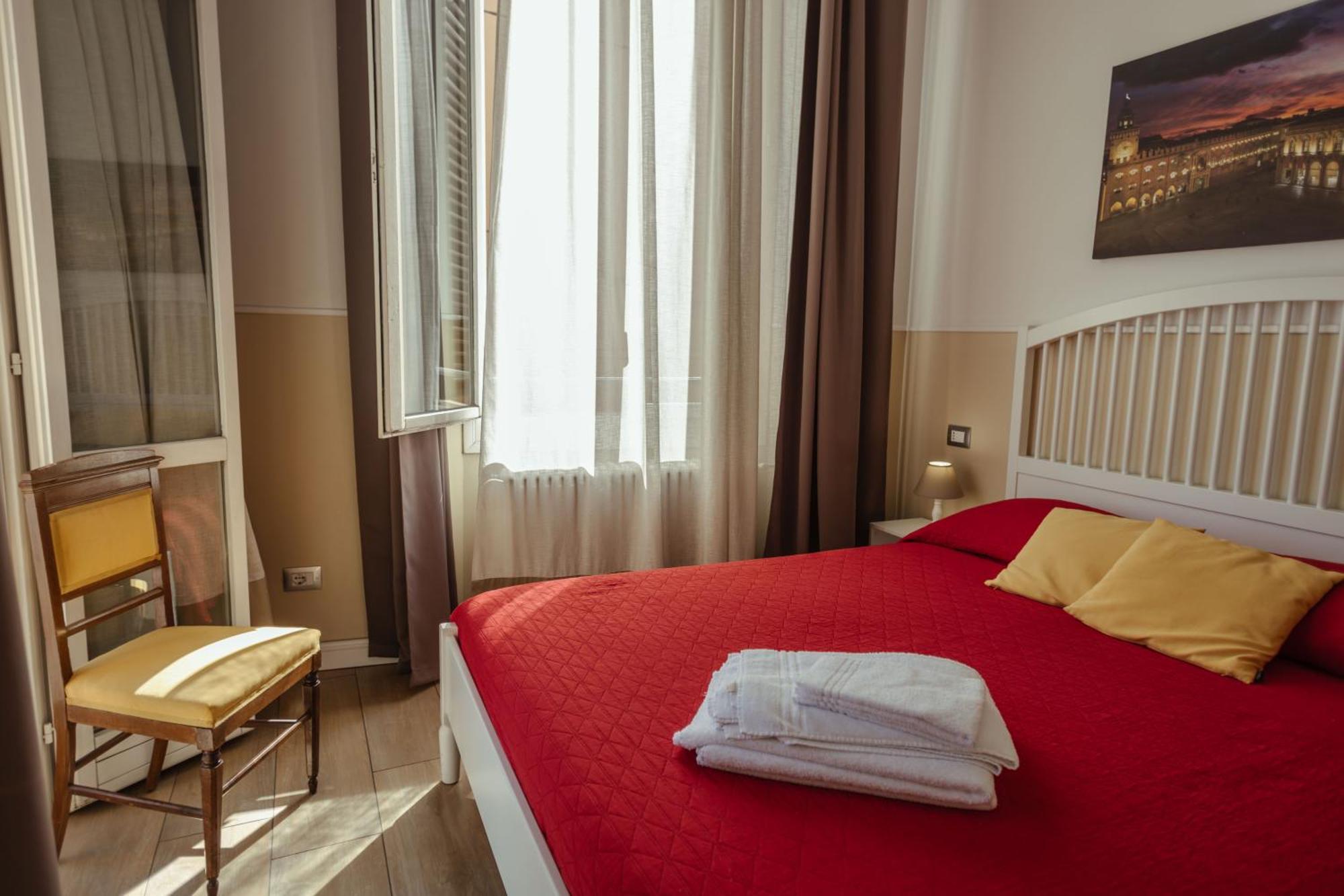 Il Tiro Rooms Bologna Exteriör bild